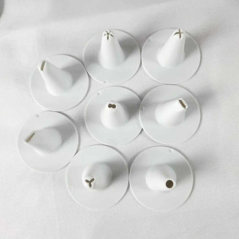 Cuisinart CCP-20 Electric Cookie Press White 8 Discs 8 Tips One-Touch Operation